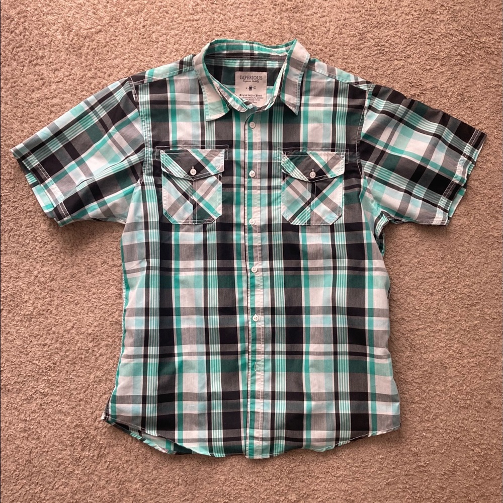 Plaid Short Sleeve Collared Shirt